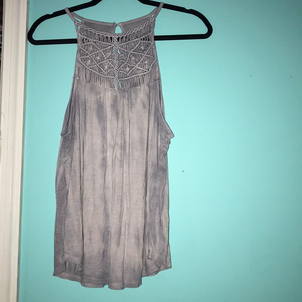 detailed tank top